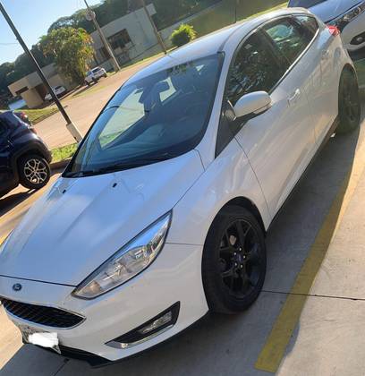 FORD FOCUS 1.6 SE PLUS 16V FLEX 4P MANUAL FORD FOCUS 1.6 SE PLUS 16V FLEX 4P MANUAL